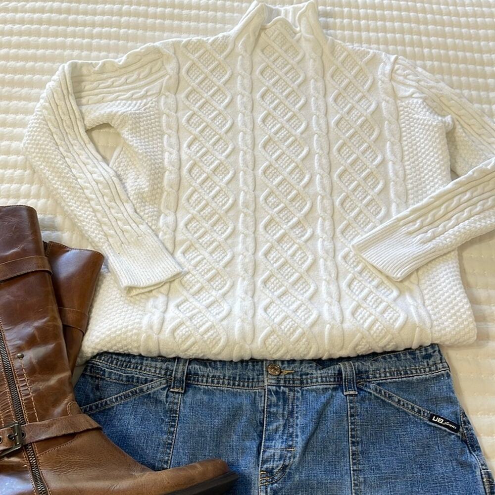 Pretty Guide White Cable Knit Mock Neck Sweater Size S